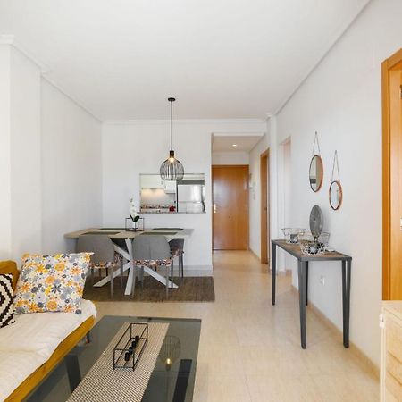 Nice Modern 2 Bed Apartment In Torrievieja Torrevieja Dış mekan fotoğraf