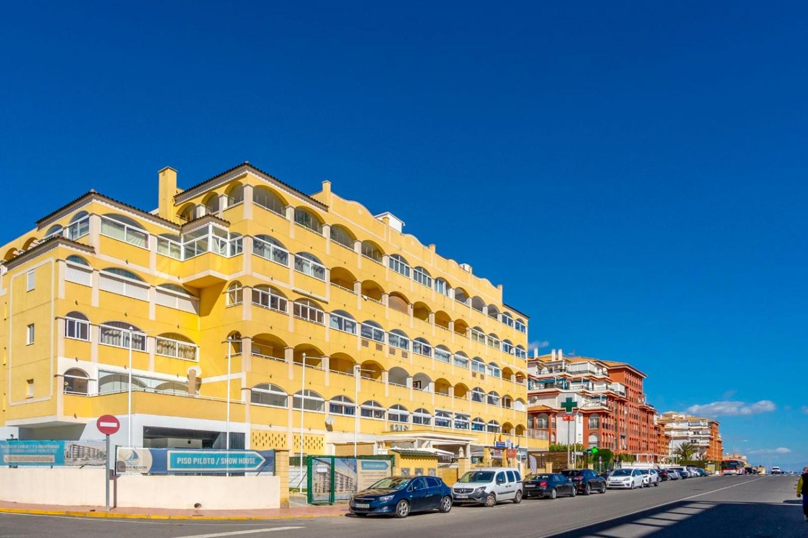 Nice Modern 2 Bed Apartment In Torrievieja Torrevieja Dış mekan fotoğraf