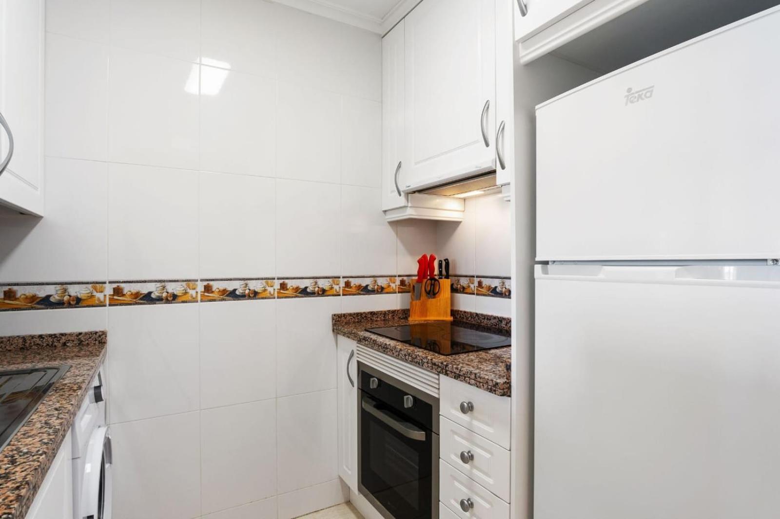 Nice Modern 2 Bed Apartment In Torrievieja Torrevieja Dış mekan fotoğraf