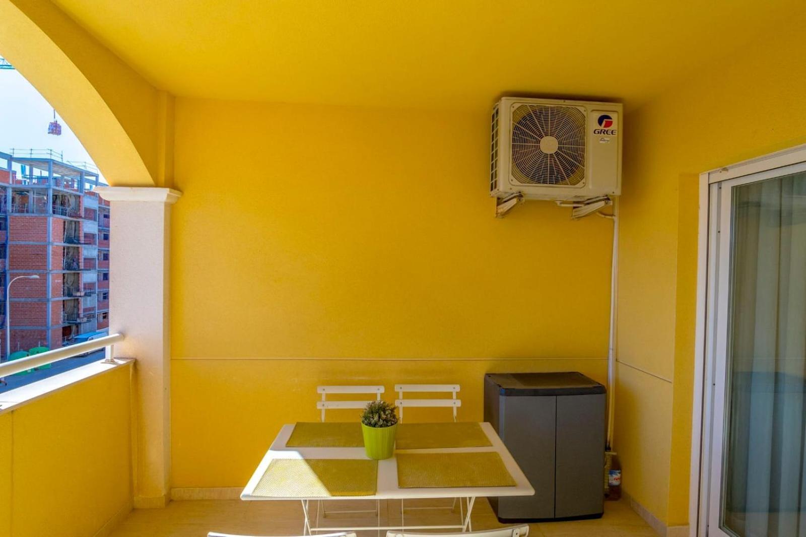 Nice Modern 2 Bed Apartment In Torrievieja Torrevieja Dış mekan fotoğraf